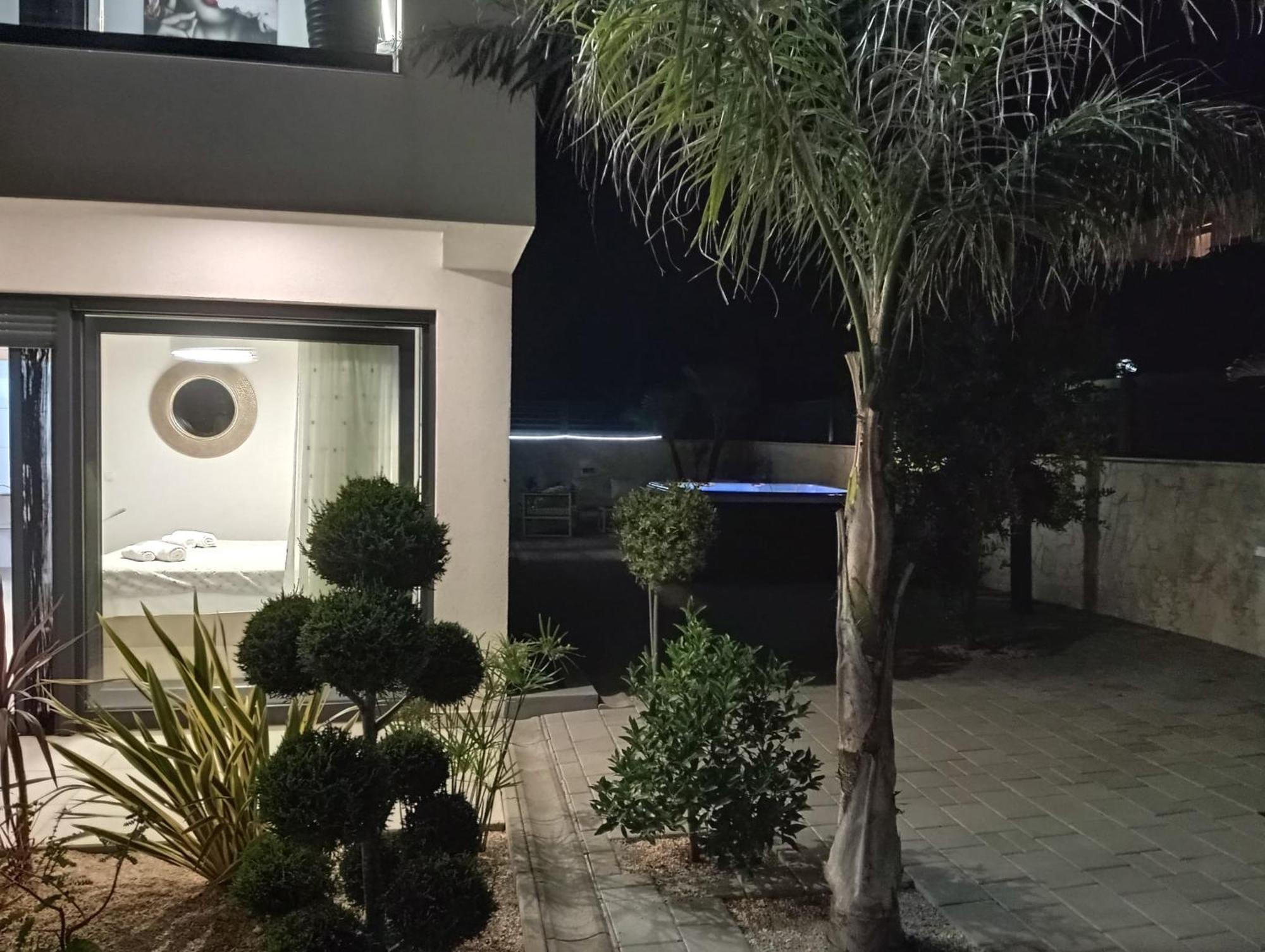 Villa S Vir Exterior photo